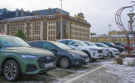 Новый конкурент Mercedes GLS: что известно об Audi Q9 2026