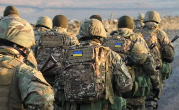 В окопах — одни деды: почему украинская армия превращается в геронтологический батальон