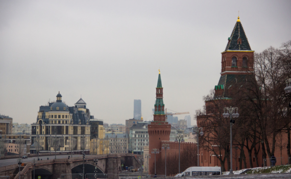 Власти стоят перед вызовом социального недовольства из-за падения доходов россиян Власти стоят перед вызовом социального недовольства из-за падения доходов россиян